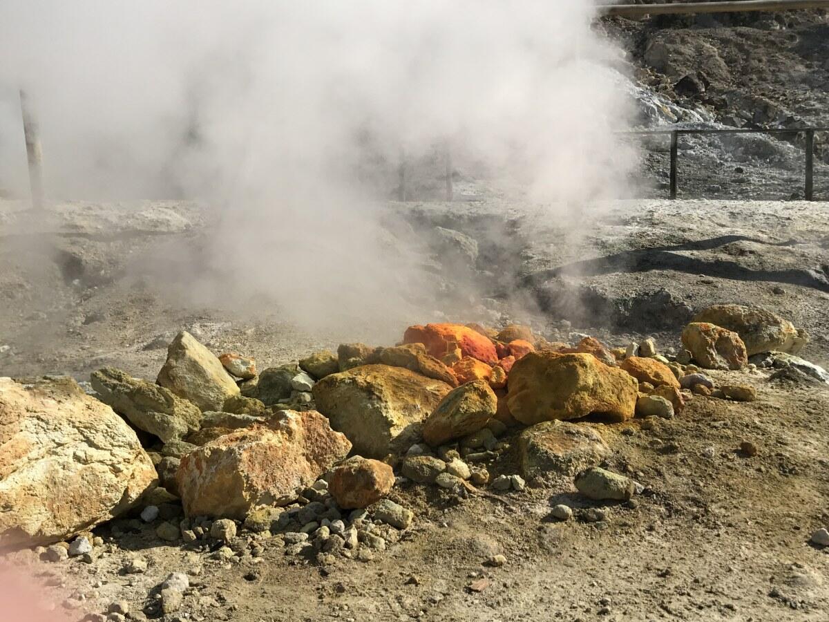 Guided tour of Campi Flegrei and Solfatara by Italy Limousine