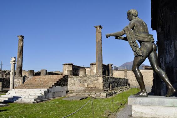 Naples shore excursion to positano Sorrento and tour of Pompeii-4