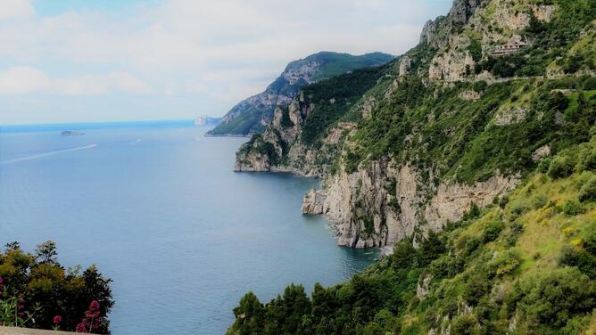 I love the Amalfi Coast discover minori maiori cetara-1