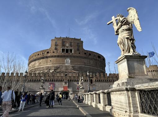 The eternal city of Rome today is 2779 years old-3