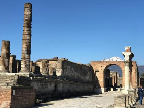 Naples Port tour of Pompeii and pizza master class-6